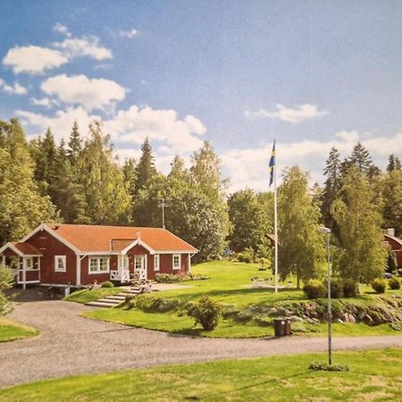 Lantlig Villa Utanfoer Uppsala Alunda Exterior foto